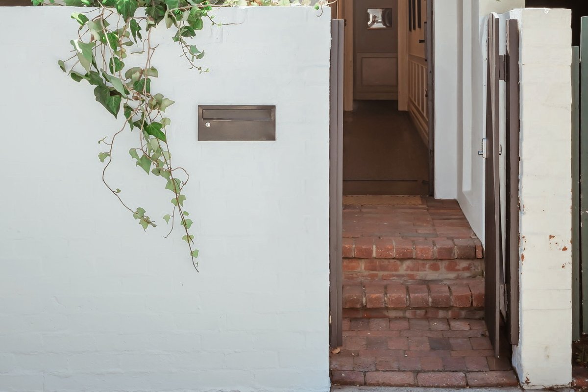 Paton House | Heritage Luxe | 250m to Beach