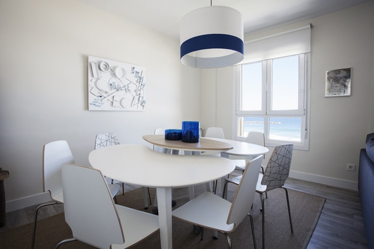 Pacific, amazing sea views gallery image 4