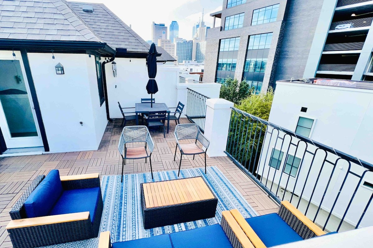 Beautiful 3BR Canton Townhouse gallery image 3