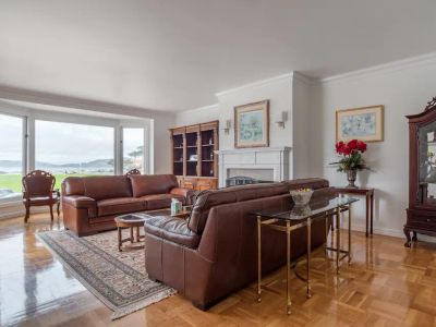 Breathtaking Bay View!