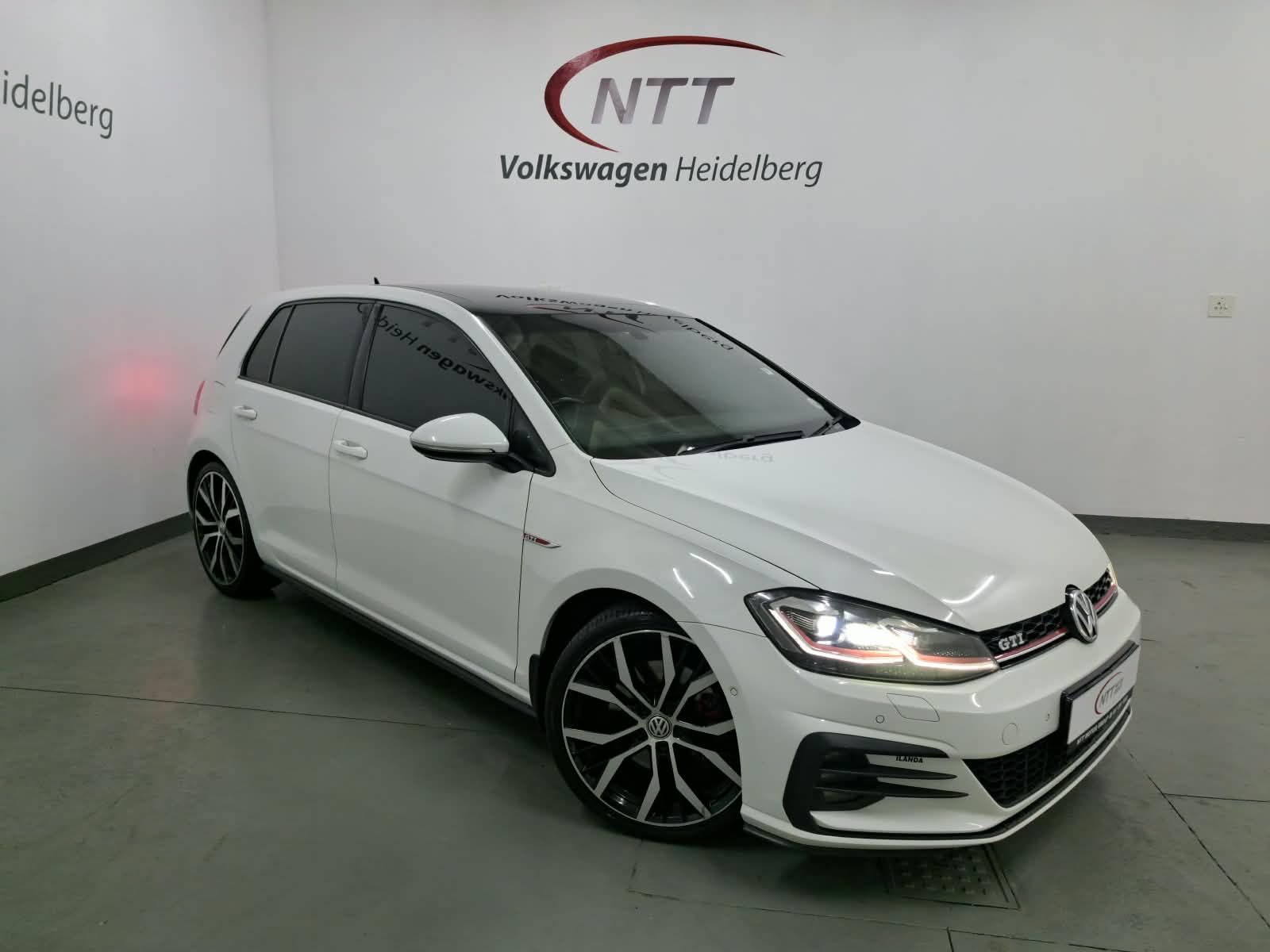 VOLKSWAGEN GOLF VII GTi 2.0 TSI DSG for Sale in South Africa