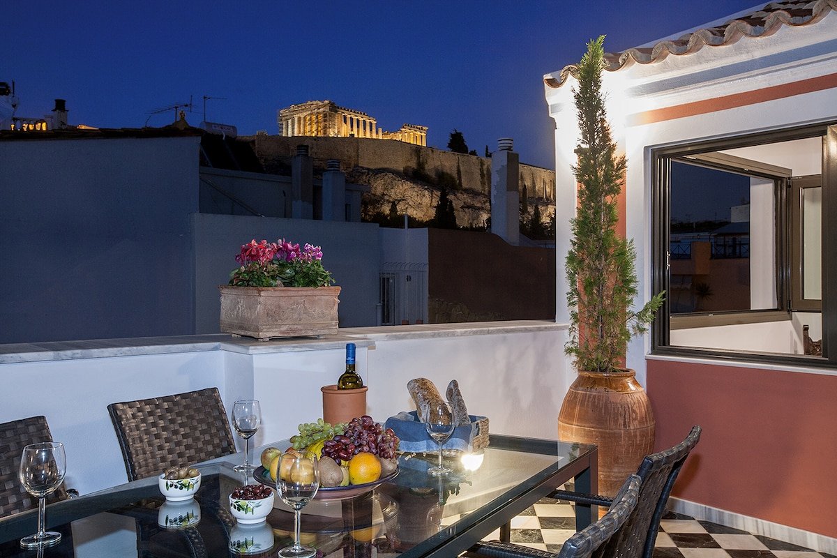 Rare Parthenon View: Acropolis Apartment & Terrace gallery image 3