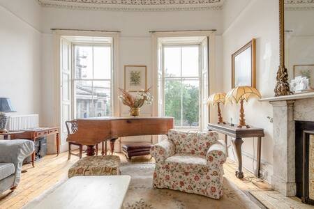 Central Claremont Townhouse