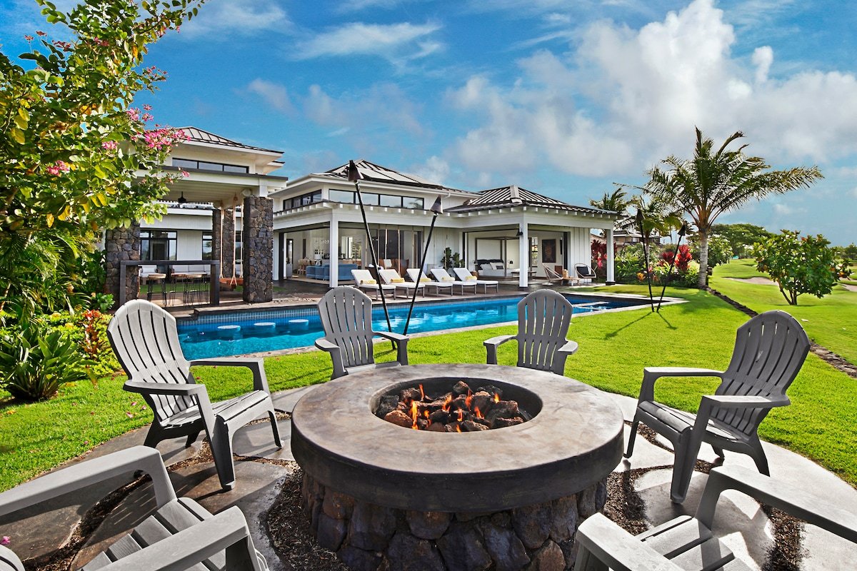 Spectacular View Home for 20! Ocean golf mountain! gallery image 2