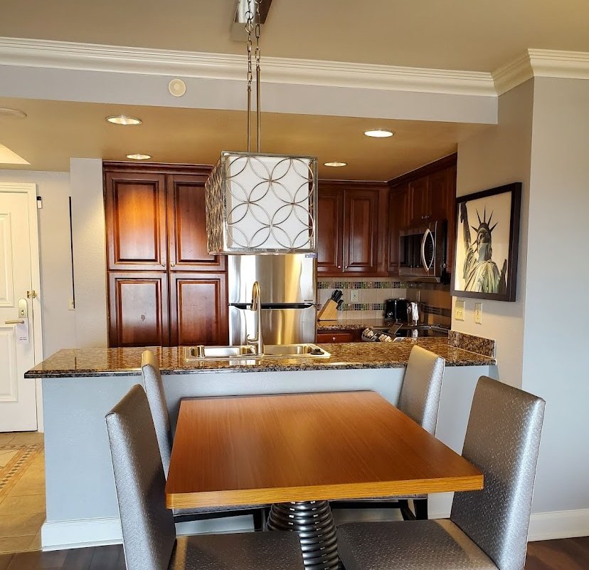 Heaven with Resort fees included gallery image 3