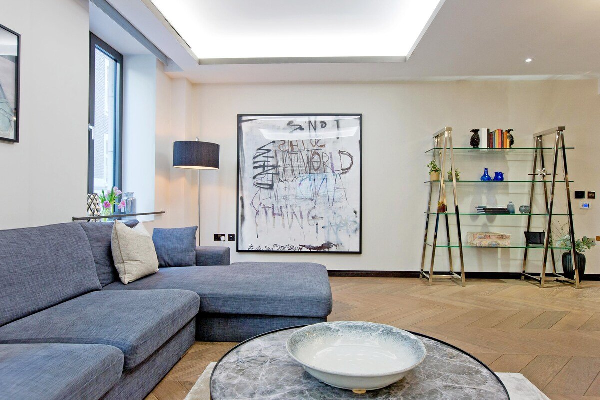 37GS Residences | 2bedroom Apt 103 near Piccadilly gallery image 5