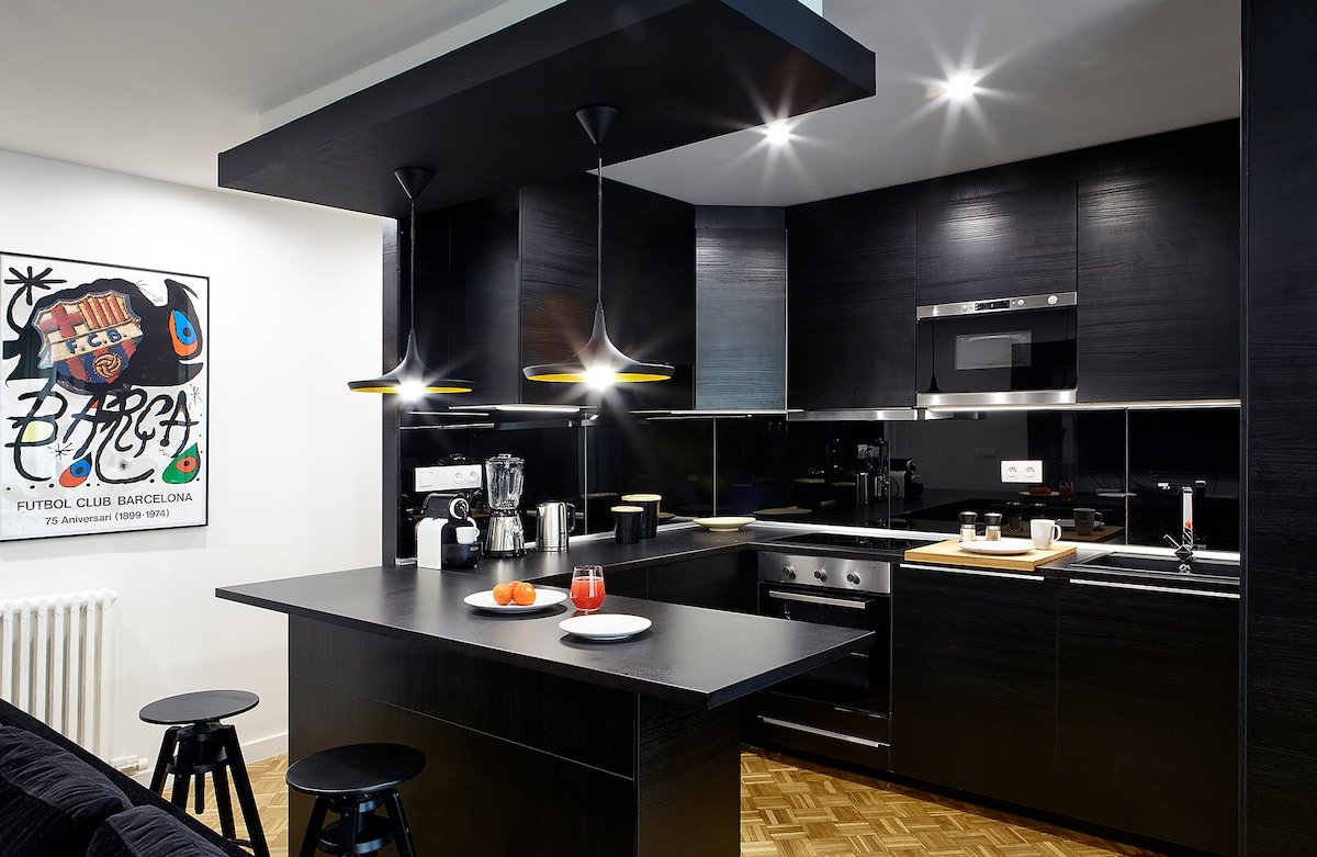 BIG AND LUXURIOUS APARTMENT WITH TERRACE gallery image 5