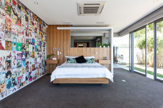 Photo 5 of Villa Karuna accommodation in Clifton, Cape Town with 6 bedrooms and 6 bathrooms