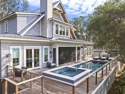 Stunning 5Bd in Ocean Park with Pvt Pool & Hot Tub
