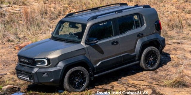 TOYOTA L/CRUISER FJ 2.7 VX A/T - 21 