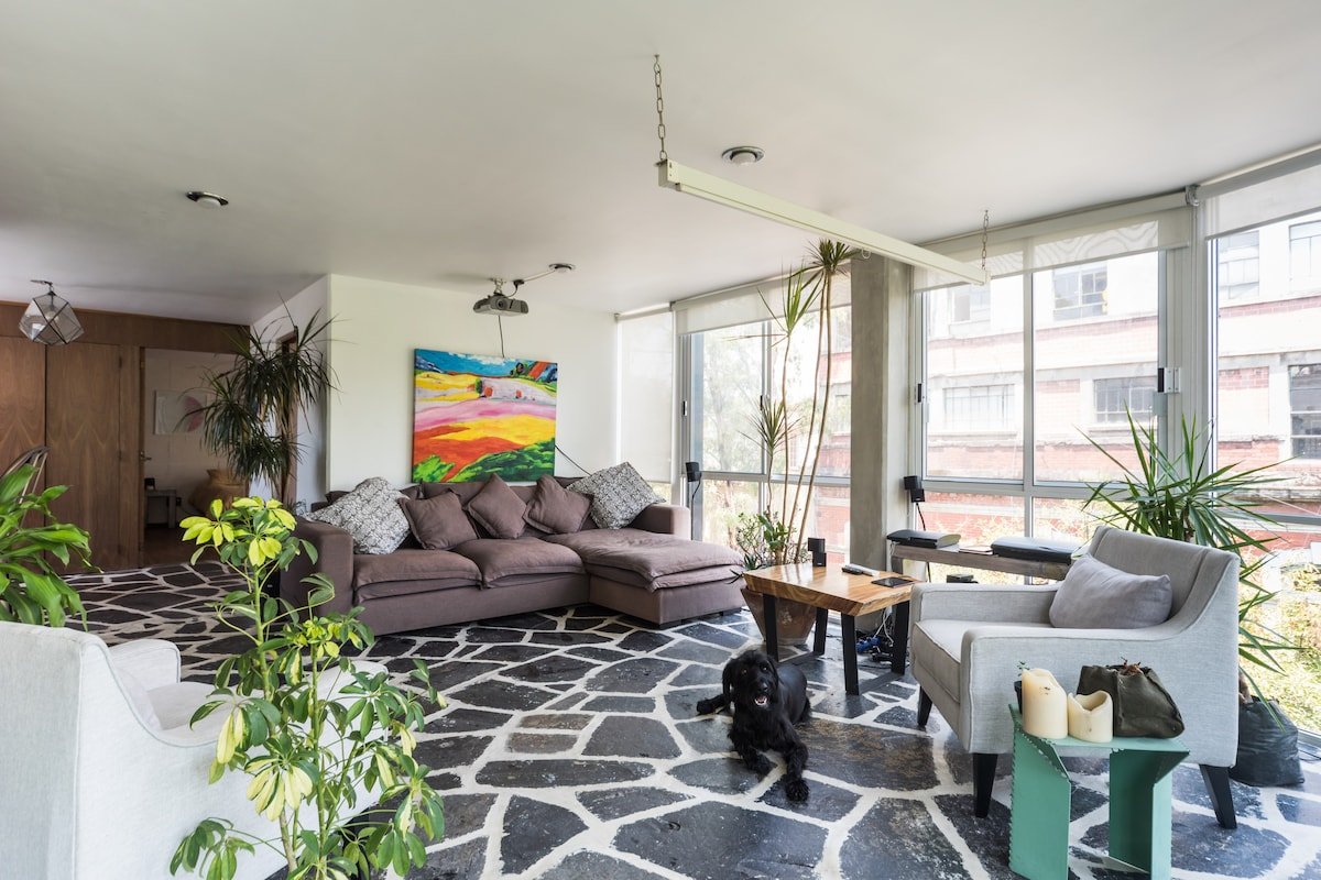 Enchanted 3 Apts Building | 9Br gallery image 2