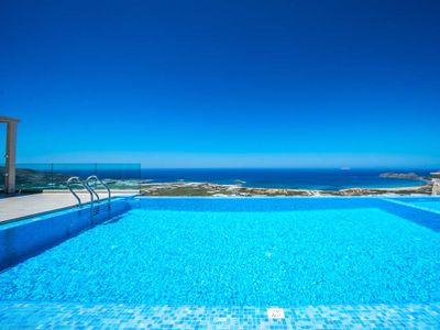 A SeaView Villa you will never forget*