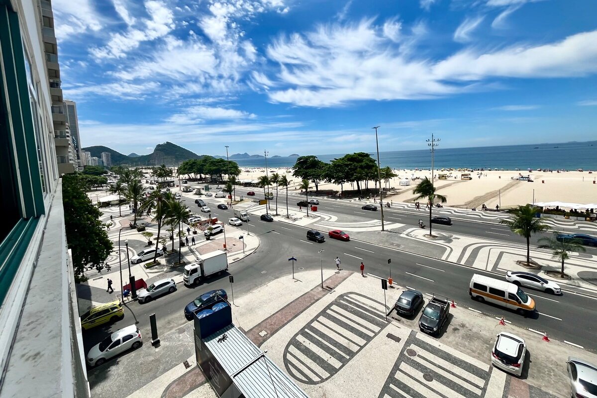 Luxo e mar na Avenida Atlântica gallery image 5