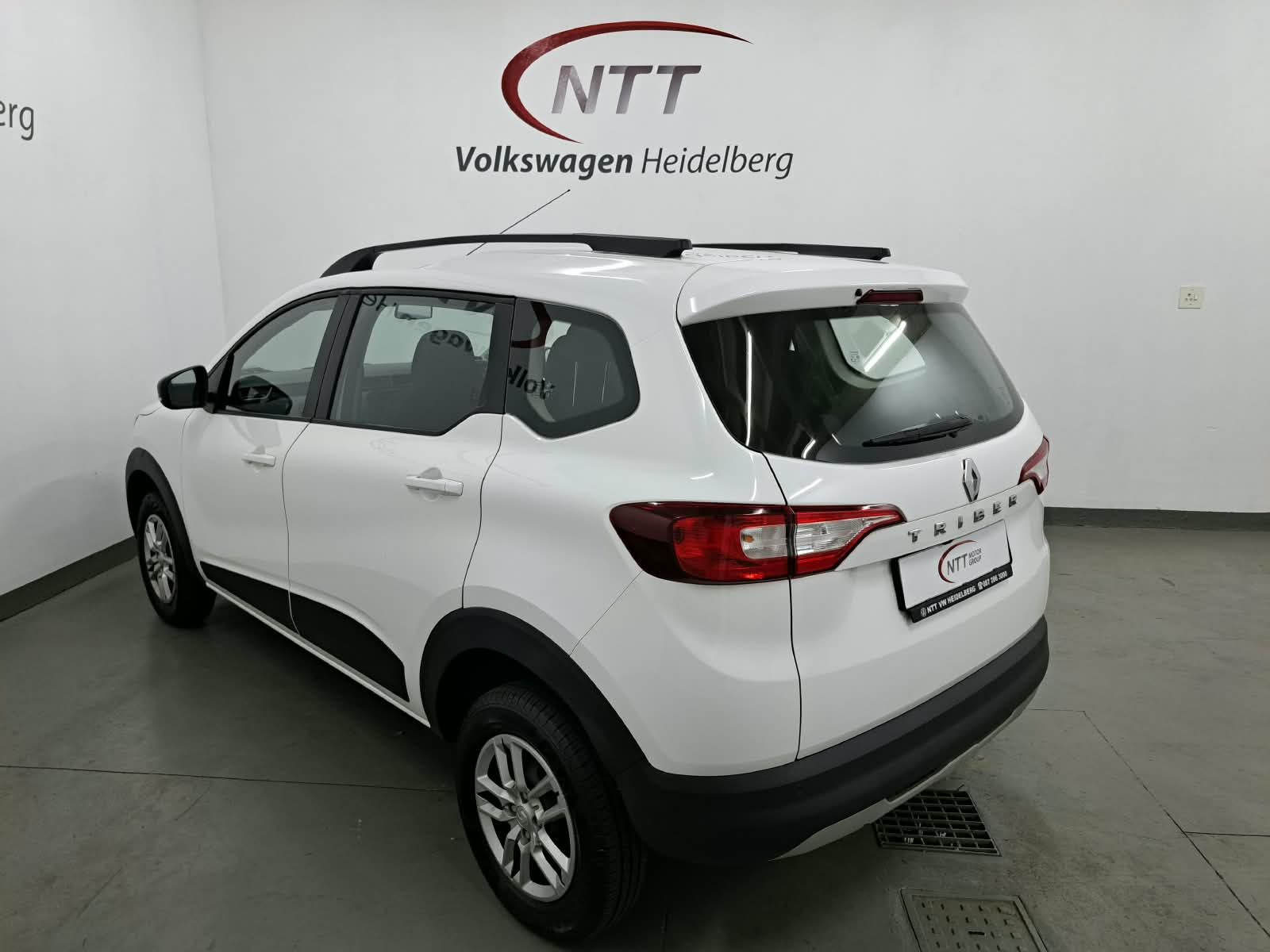 Used car gallery