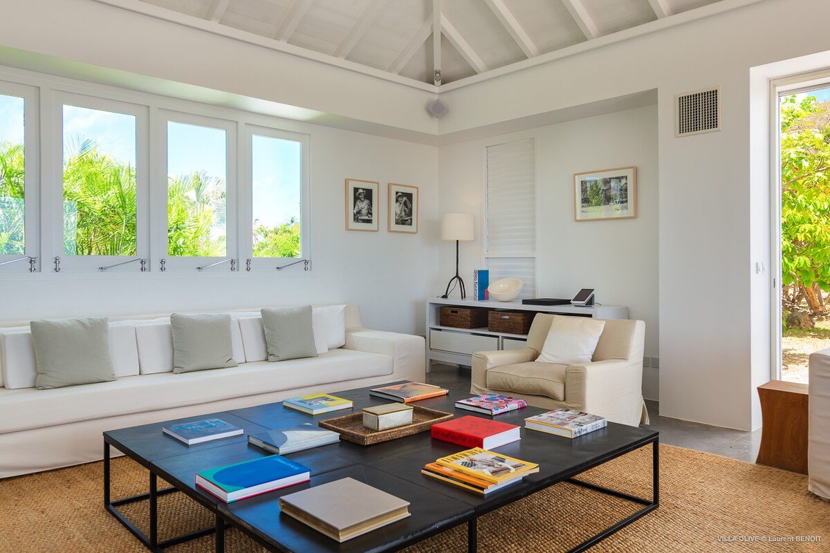 Olive gallery image 4