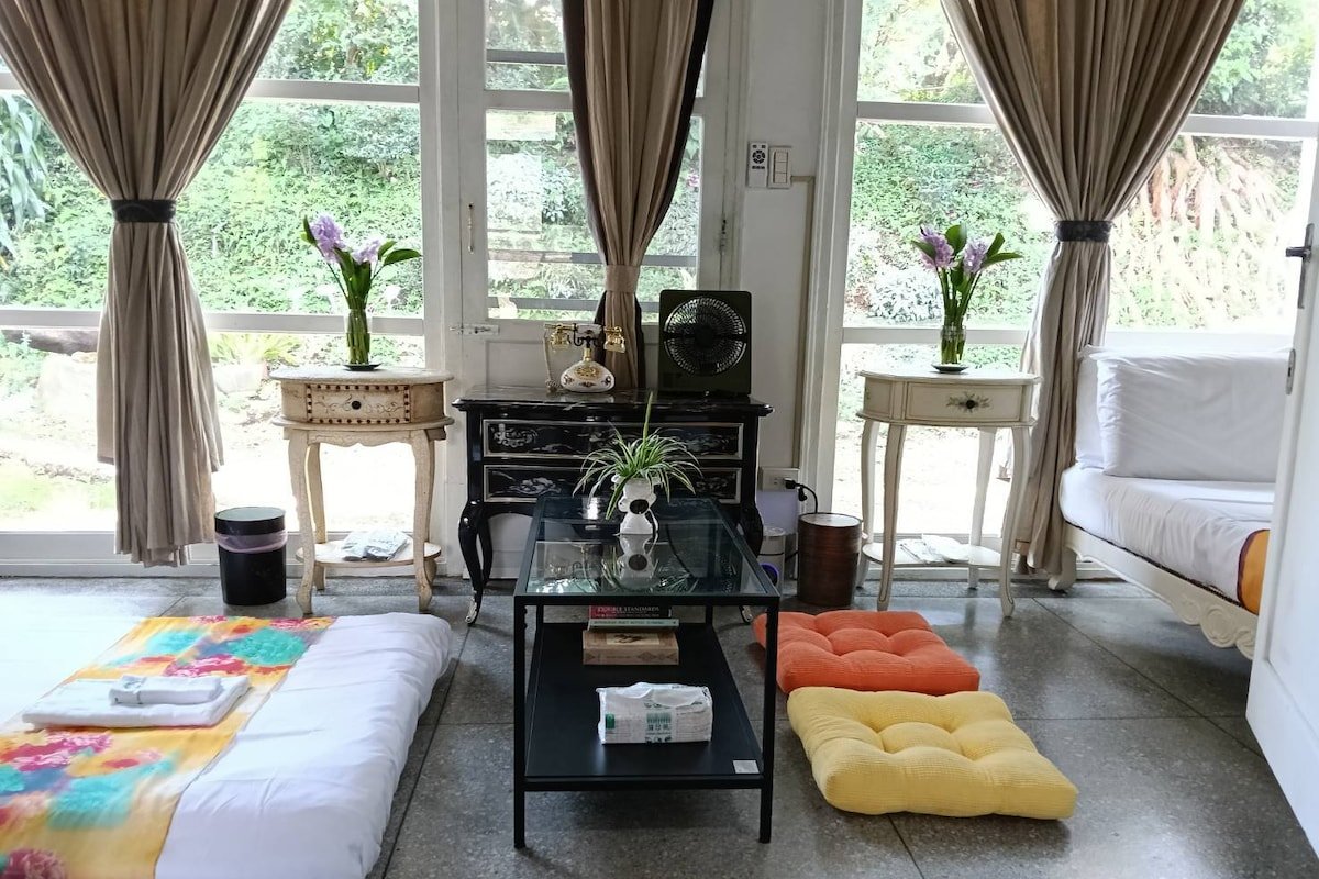 Rainbow Valley @ Yangmingshan gallery image 3