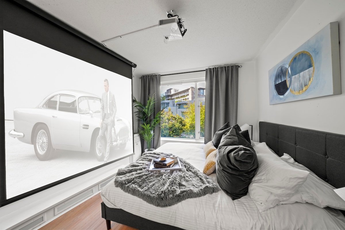 Steps to BC Place l Rooftop Patio gallery image 2