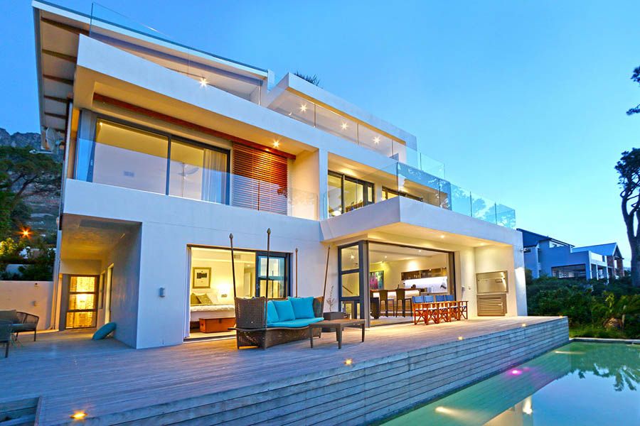 Photo 2 of Villa 31 accommodation in Camps Bay, Cape Town with 4 bedrooms and 4 bathrooms