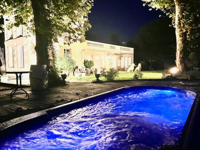 Demeure d’exception Spa de nage Jacuzzi chauffé