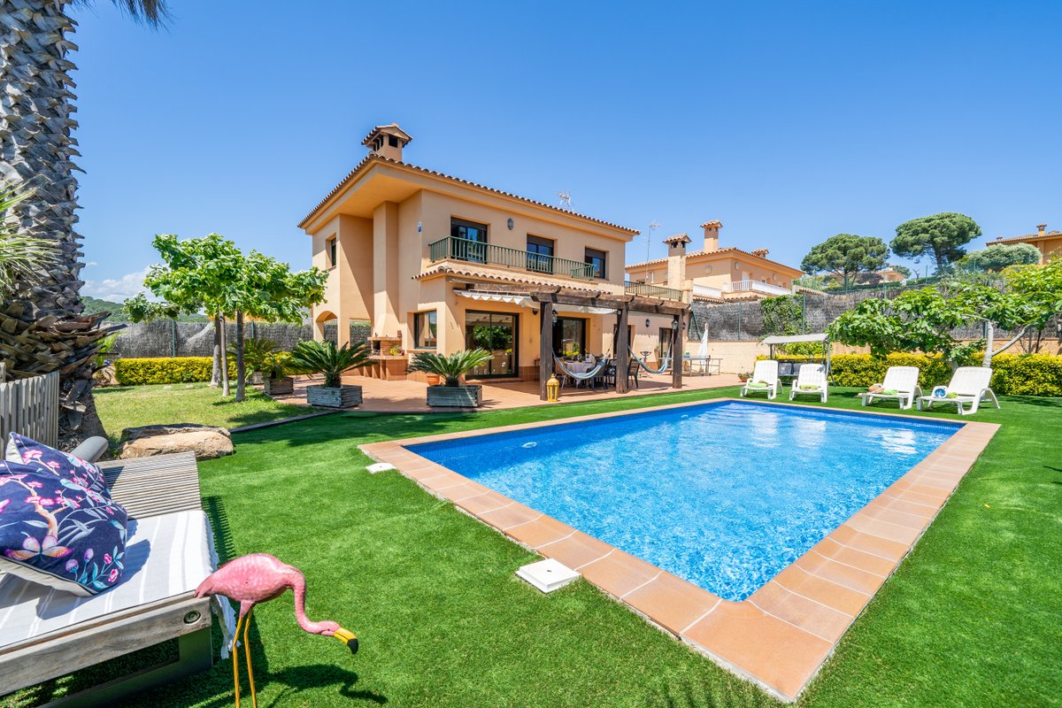 Villa Jaruco Lux – Family, Private Pool, BBQ, A/C