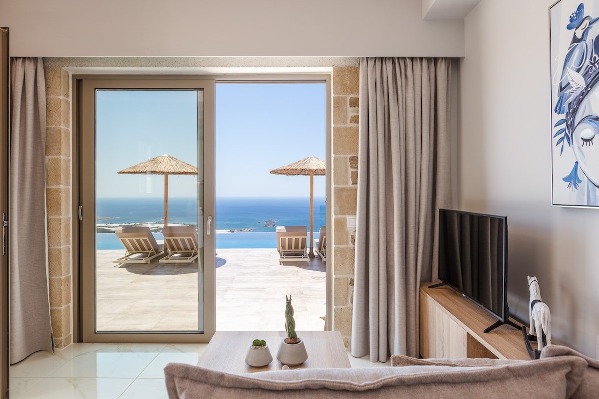 Villa Peonia, pool, sea view, BBQ, luxury, quiet gallery image 3