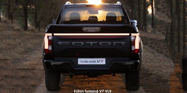 FOTON TUNLAND 2.0D V7 VLX 4X4 A/T P/U D/C - 4 