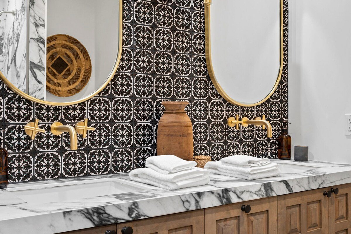 Pool – Jacuzzi – Fire pit – Downtown palm spring gallery image 4