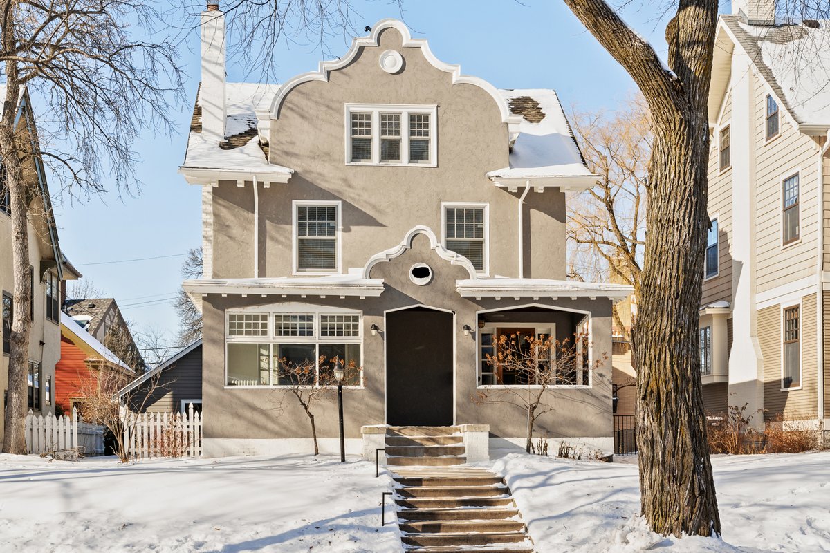 Premier modern 5 bed room 5 bath new construction