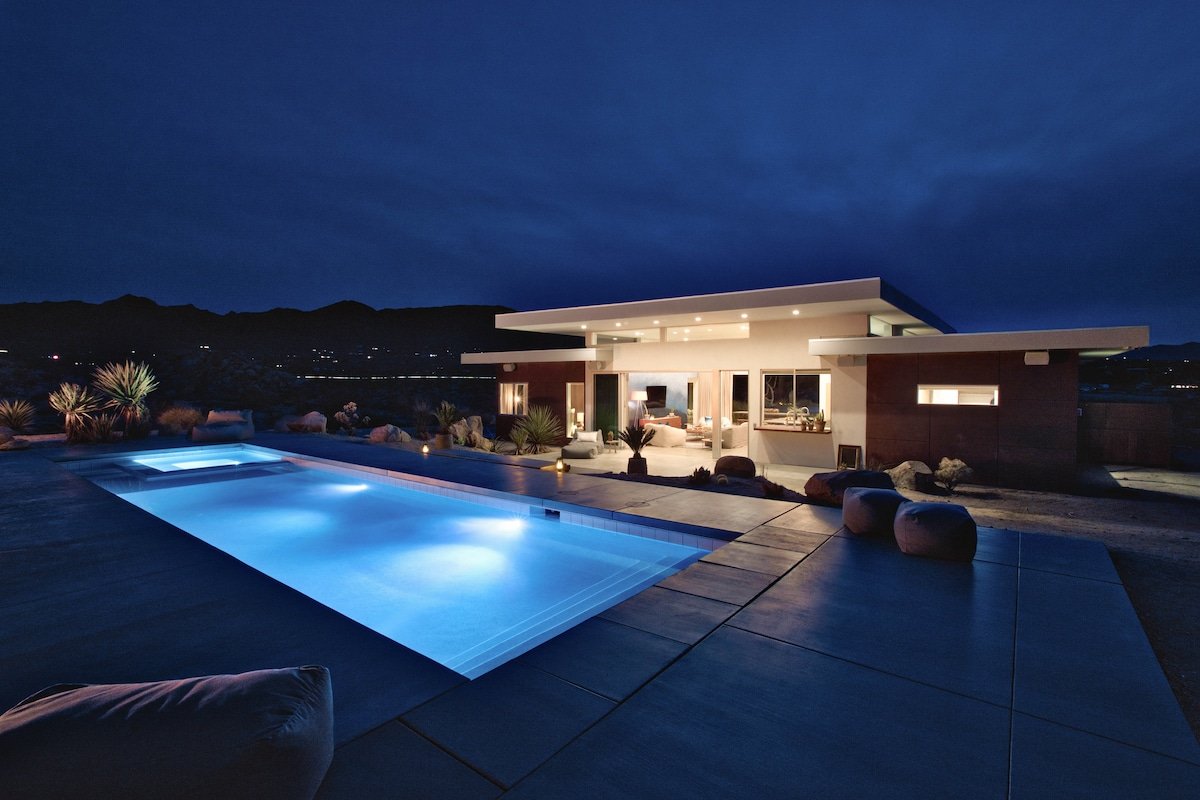 SkyHouse gallery image 2