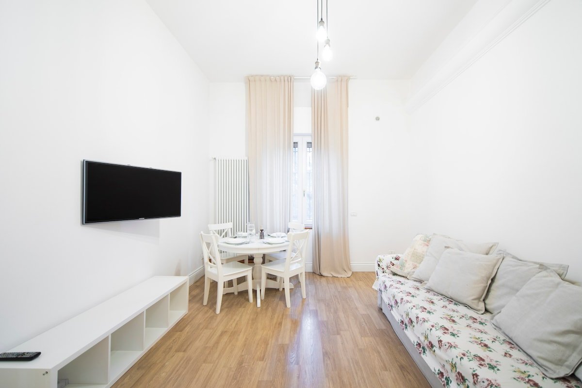 Florentine Nest in Piagentina gallery image 2