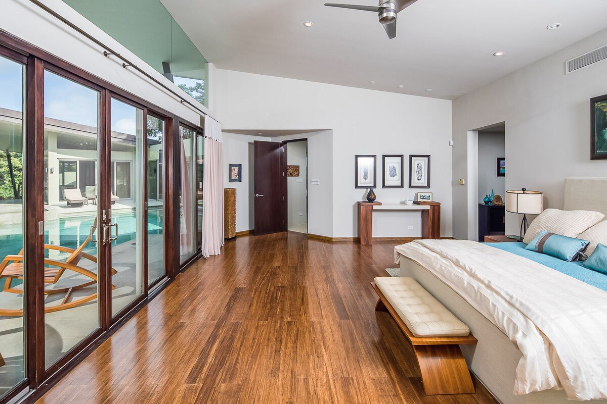 Seacliff Point gallery image 2