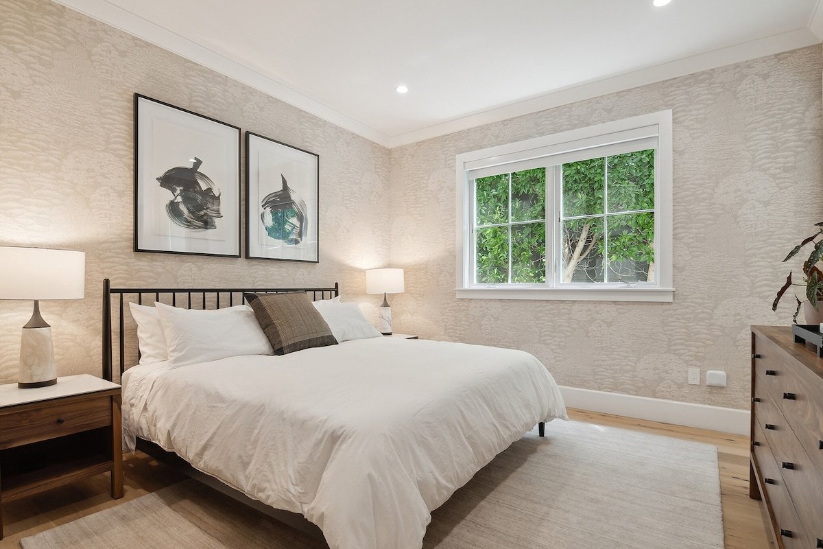 West Hollywood Executive Rental w/Pool, Spa & Gym gallery image 5