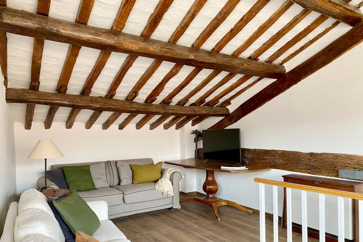 Wonderful apartments with private rooftop up to 14 gallery image 3