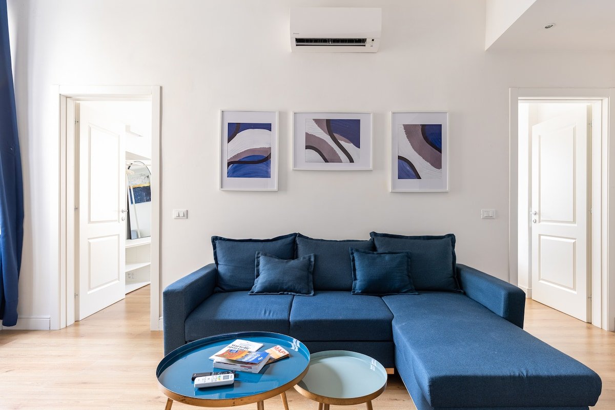 White Martelli gallery image 4