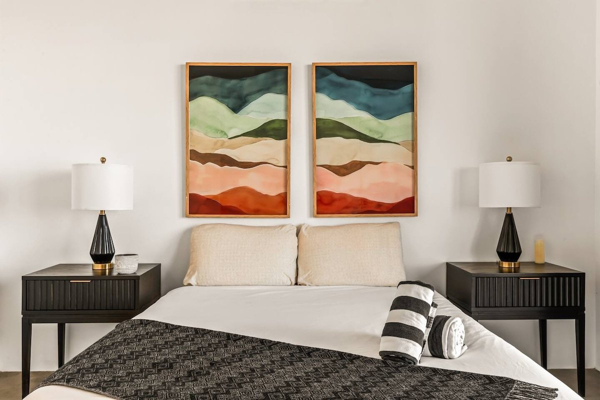 Casamia By The CoHost Company gallery image 3