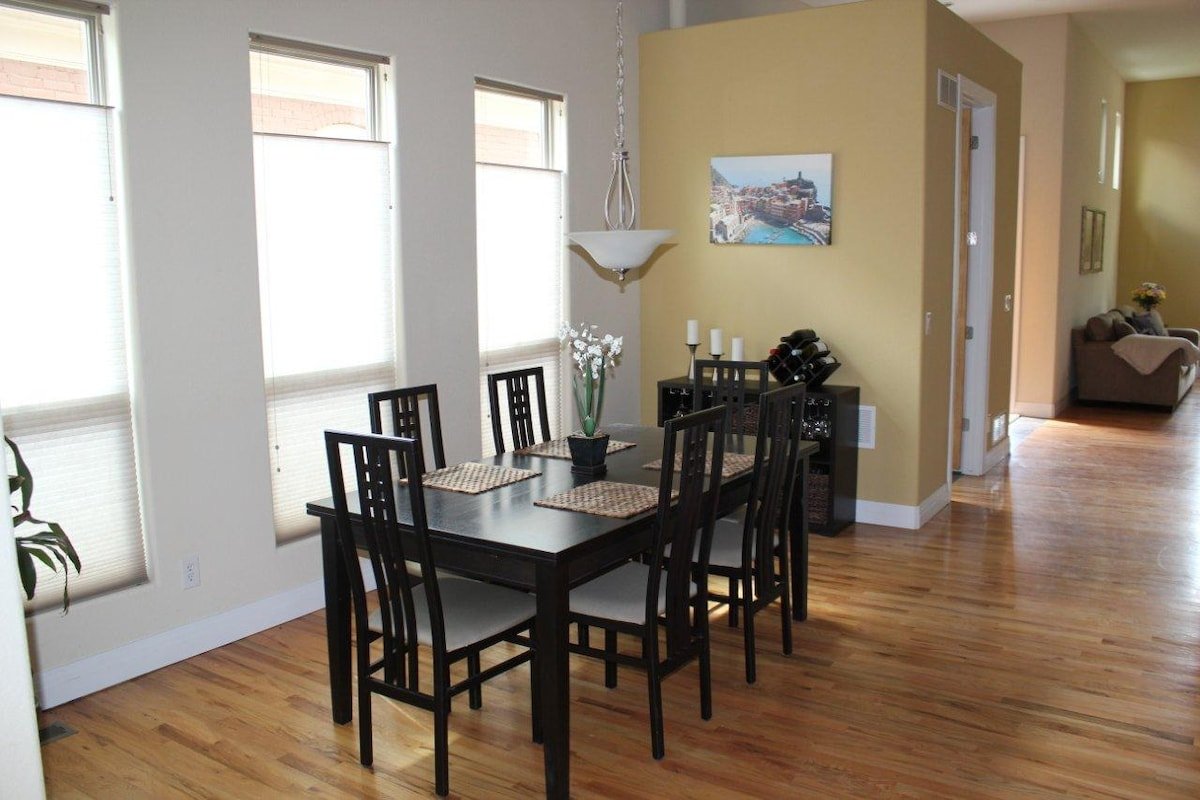 RiNo Breweries, Food, Music & Art just steps away! gallery image 2