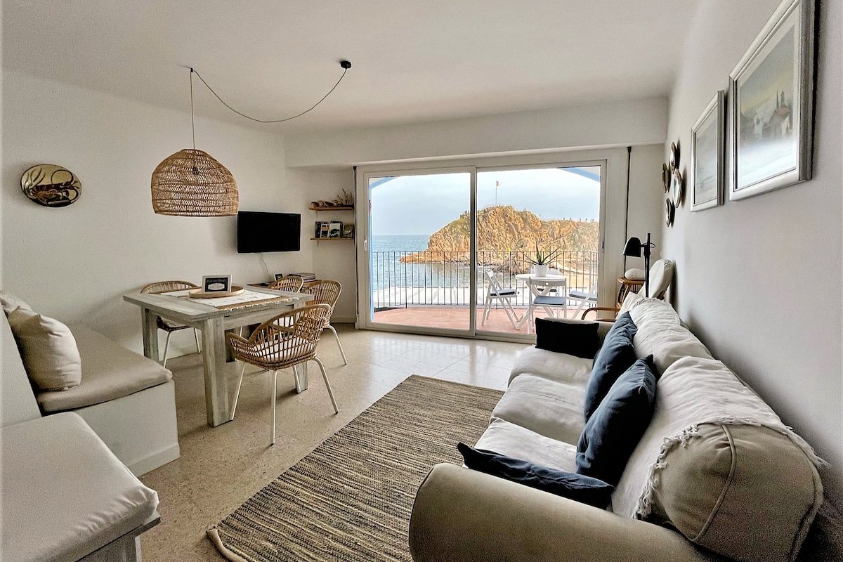 Casa Sa Palomera***** 1st Line of the Sea gallery image 2