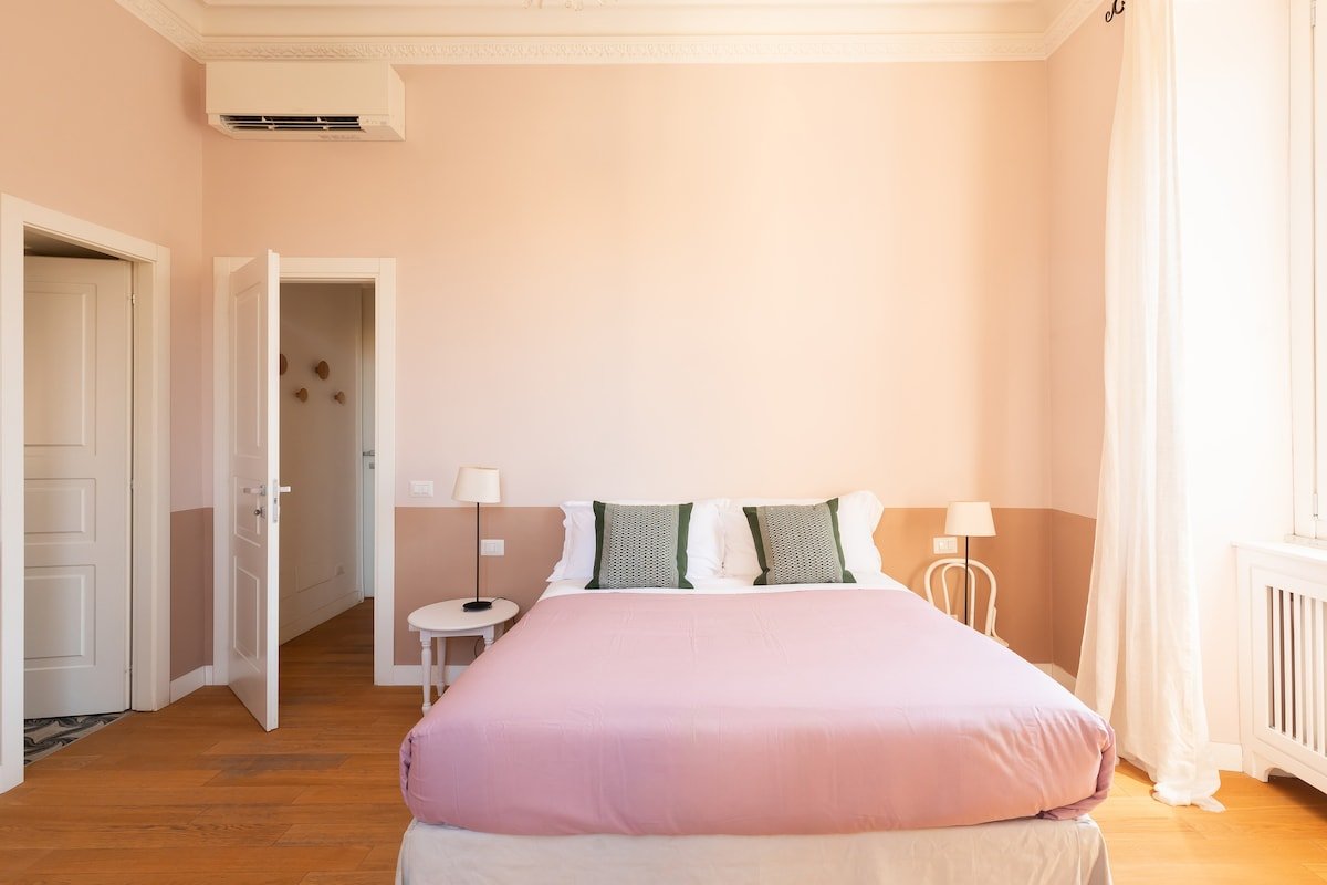 Properzio bright & elegant apartment 3 bedrooms gallery image 5