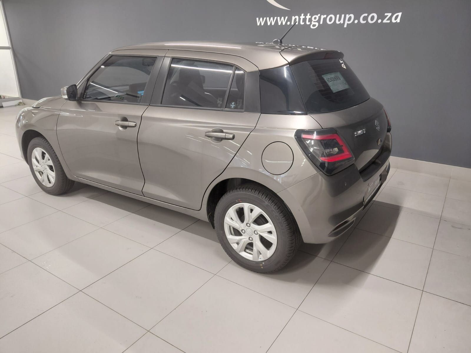 Used car gallery