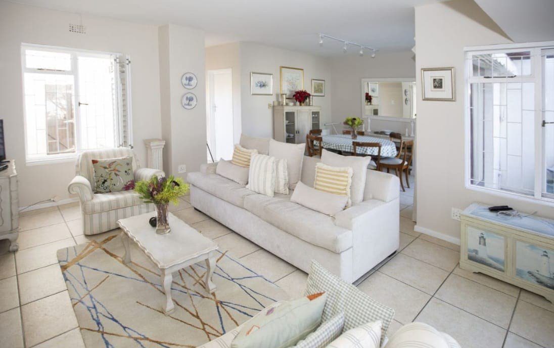 Equinox gallery image 3