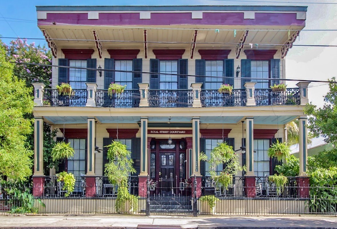 One-of-a-Kind 11BD Mansion | Walk to Quarter