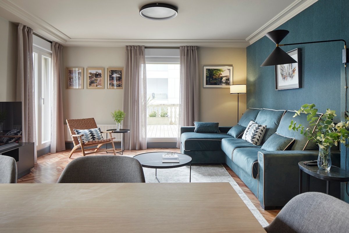 Miraconcha Terrace by Sweet Home San Sebastian gallery image 3