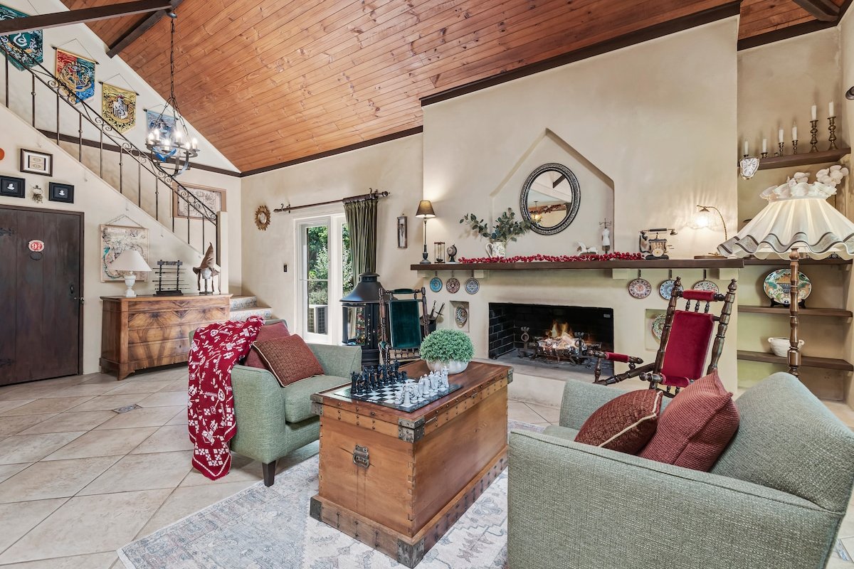 Magical Escape Emerald gallery image 3