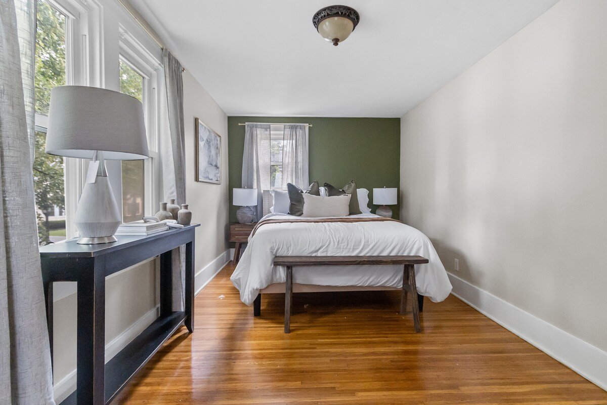 One block to Strong/Golisano and U of R gallery image 4