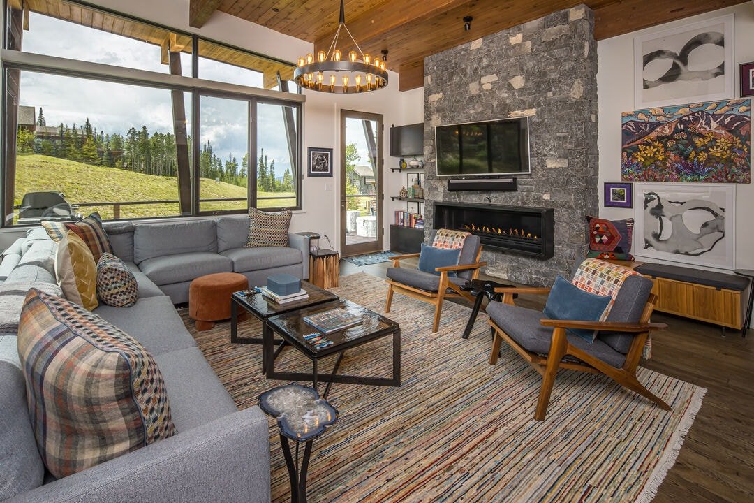 Luxury Moonlight Basin Retreat | Ski-In/Ski-Out +