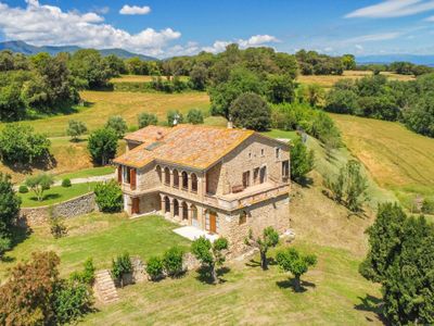 Majordoms – Maria Carmen Dalmau, Girona