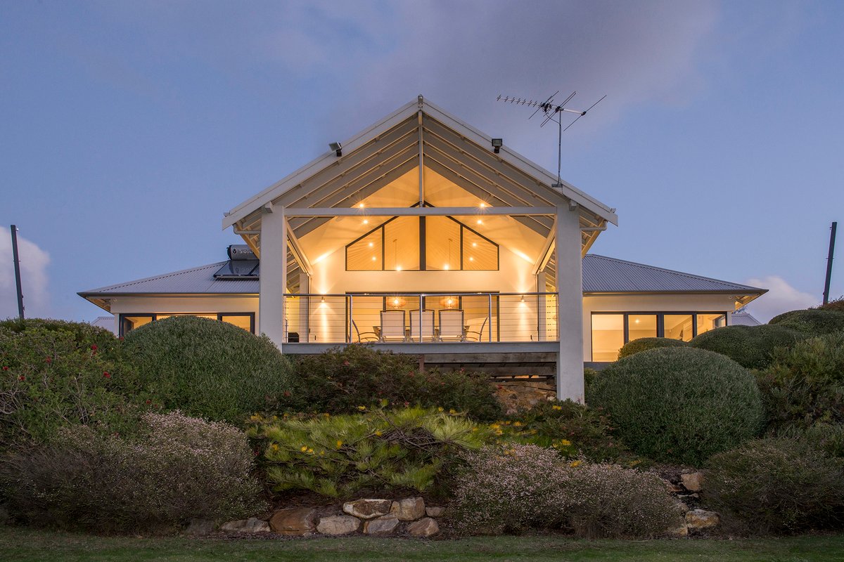 Bay Views, Eagle Bay