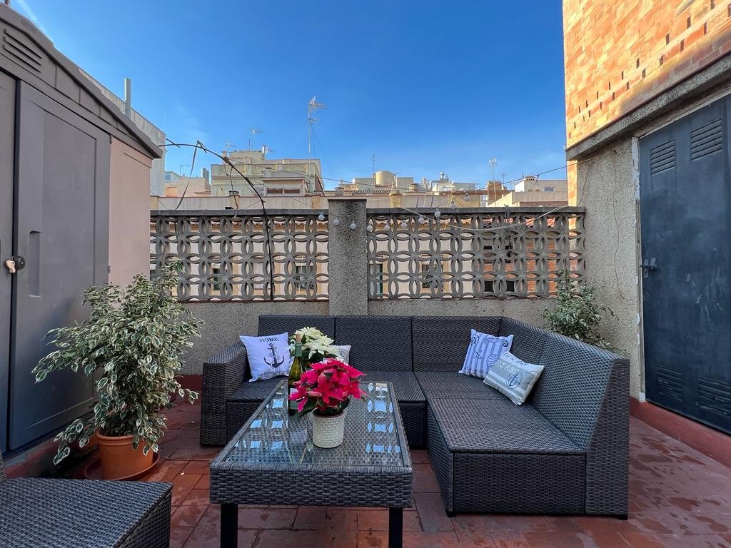 Barcelona Beach Home gallery image 4