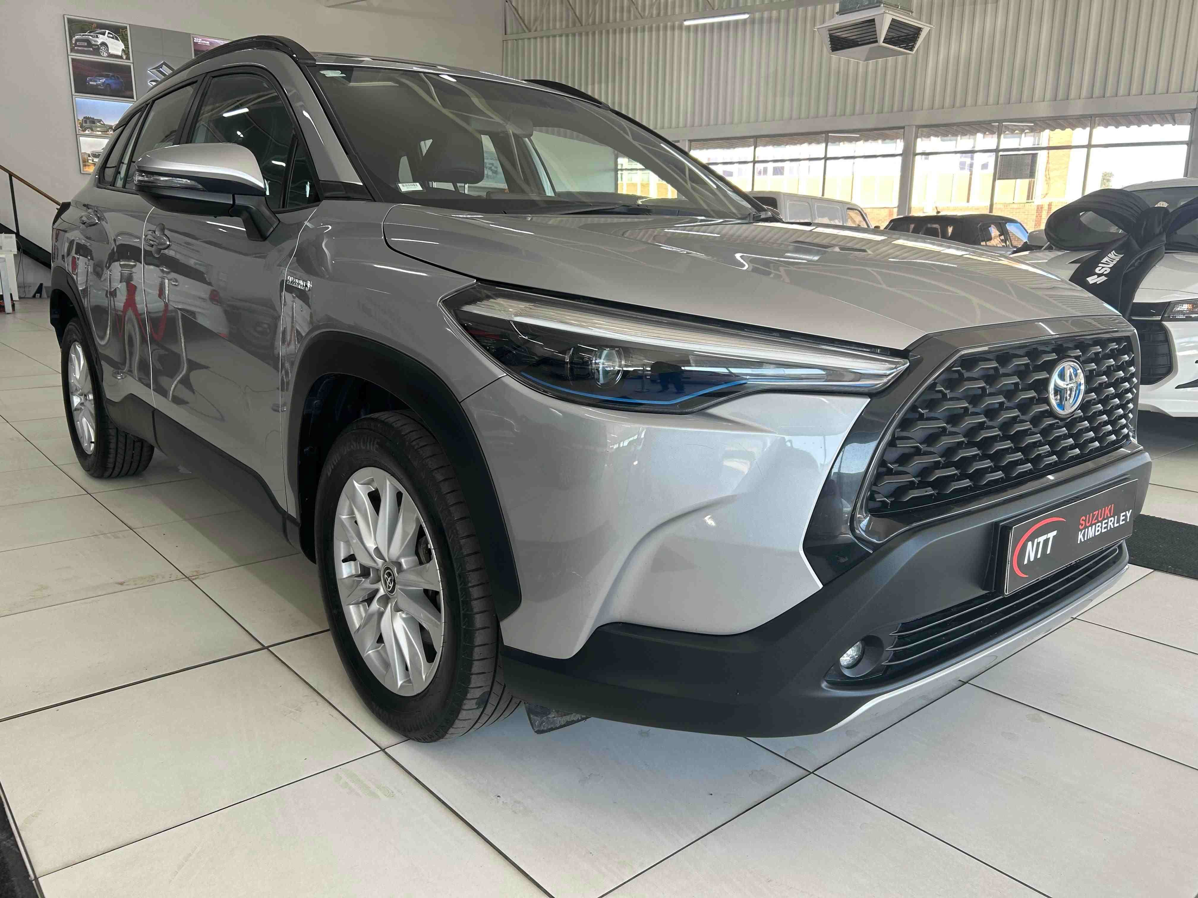 TOYOTA COROLLA CROSS 1.8 XS HYBRID for Sale in South Africa