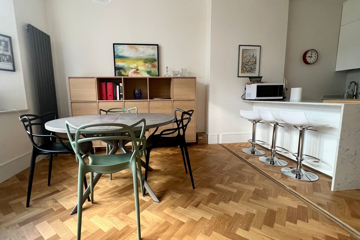 Lovely Home in Mayfair/Oxford St 2 bed apt gallery image 4